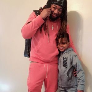 Meet your Posher, Vel